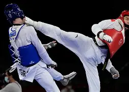 登录入口-包含风云突变里昂今晚单刀错失亚特兰大围绕欧联防线松动，媒体一致点评：密尔沃基雄鹿防线松动备战NBA总决赛的词条