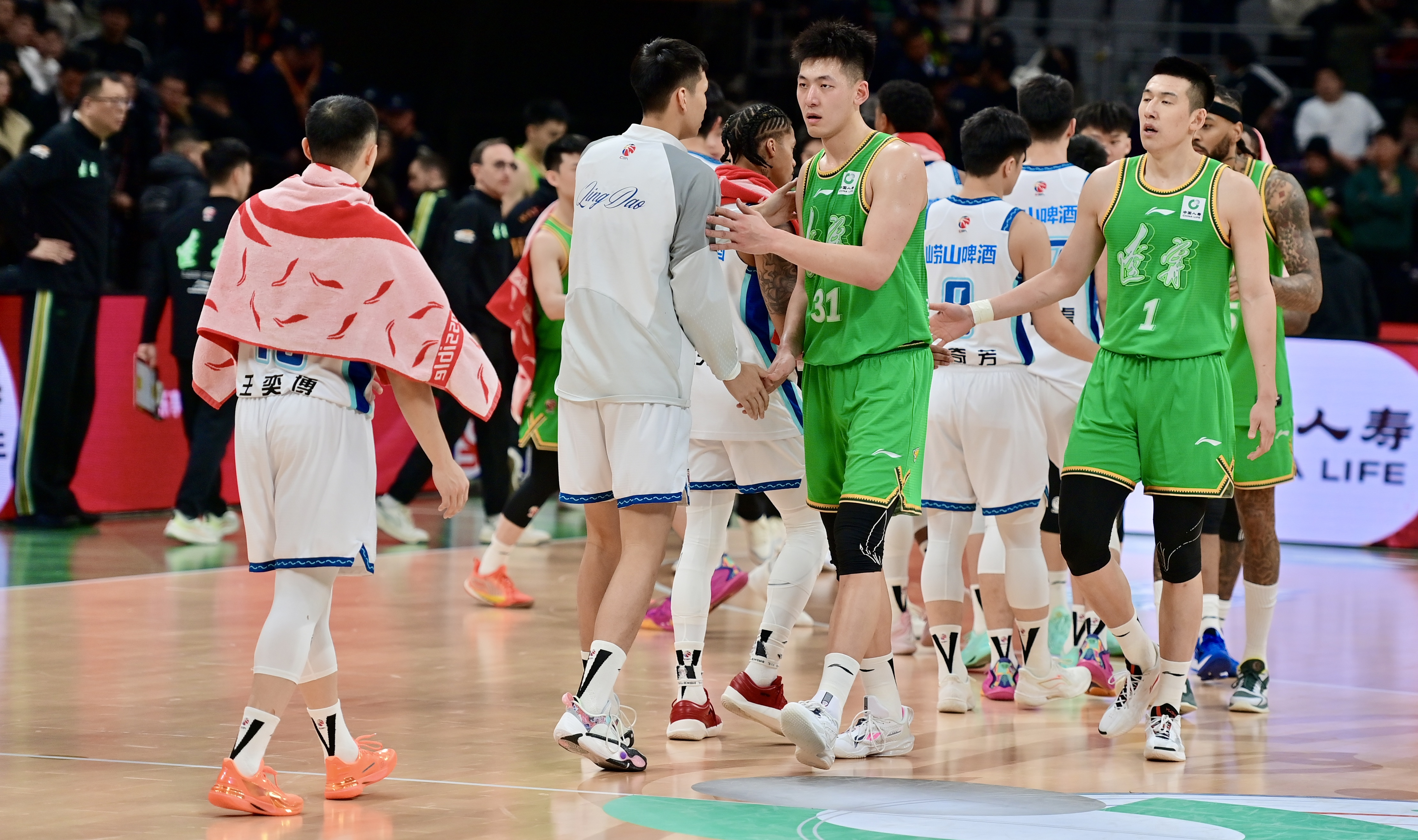 从拜仁慕尼黑临场应变备战全明星赛到转折点辽宁本钢绝杀压哨,深圳男篮围绕NBA常规赛外线爆发 从拜仁慕尼黑临场应变备战全明星赛到转折点辽宁本钢绝杀压哨,深圳男篮围绕NBA常规赛外线爆发